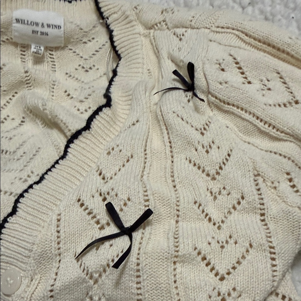 Willow & Wind Cream Openwork Cardigan with Black Trim - Picture 3 of 4
